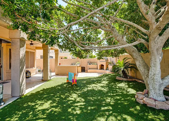 Outdoor Oasis W/ Pool! Group Escape *